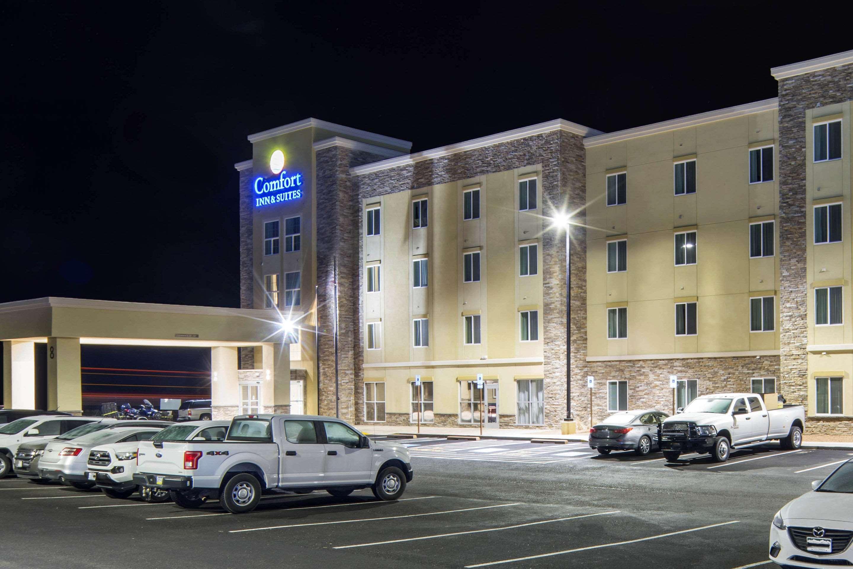 Comfort Inn & Suites Edgewood Экстерьер фото